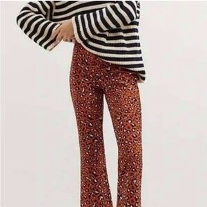 Maeve Anthropologie Margot Kick Cropped Flare pull on Pants leopard size Snall